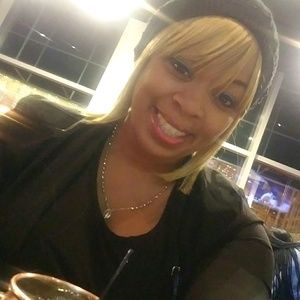 Meet your Posher, Dani